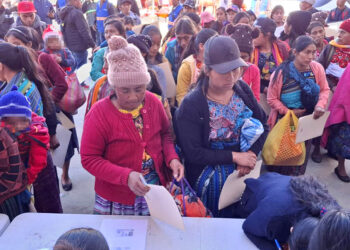 Más de tres mil familias reciben incentivos por su esfuerzo comunitario