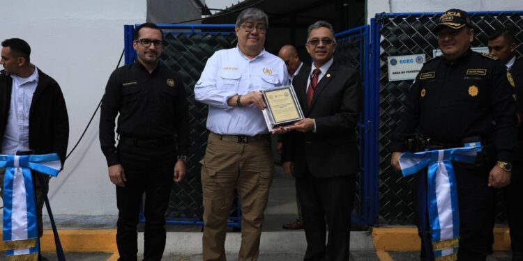 Guías y Canes K-9 disfrutan de mejores instalaciones en Combex-Im