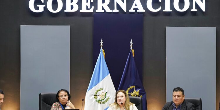 Mingob avanza en cumplimiento de los derechos de la niñez