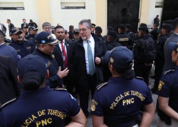 Presidente Arévalo da por iniciado el Plan “Fiestas Navideñas y Fin de Año 2024”