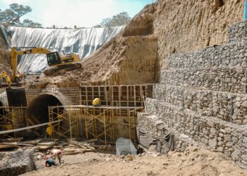 Avanzan con éxito los trabajos de recuperación en la autopista Palín-Escuintla
