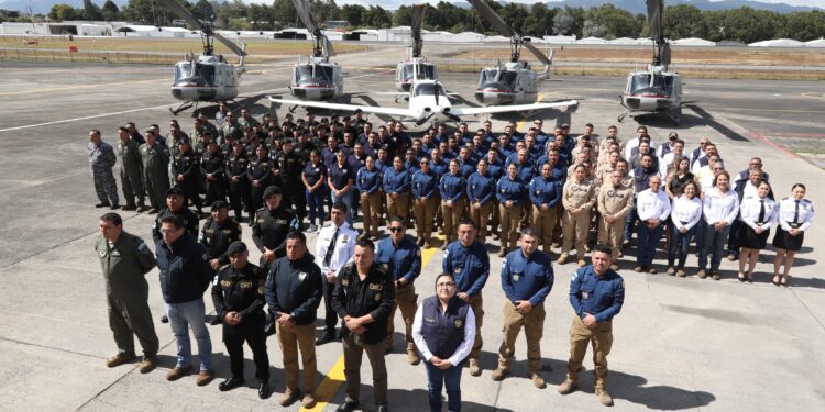 Gobernación conmemora el Día de la Aviación Policial