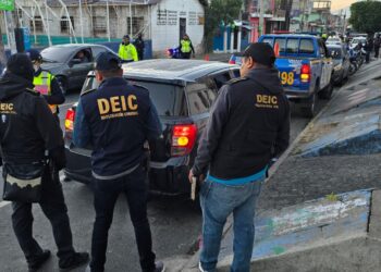 PNC intensifica operativos dirigidos a “taxis piratas”