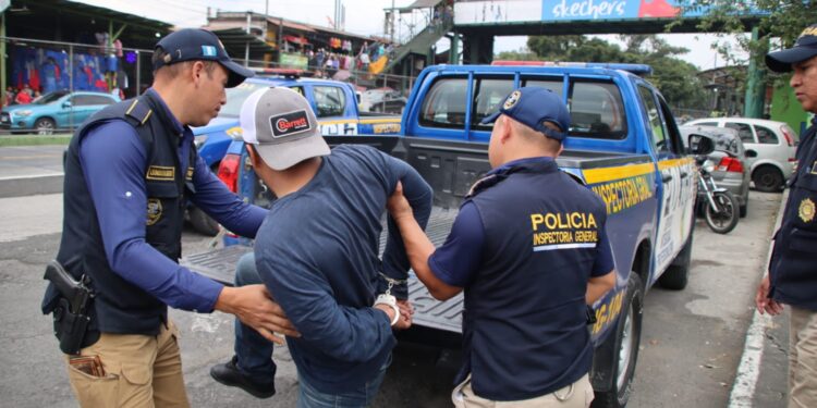 Plan Belén: Más de 400 capturados y armas ilegales confiscadas en operativos policiales