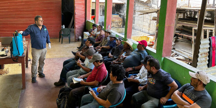 Productores de Escuintla capacitados en Buenas Prácticas Agrícolas
