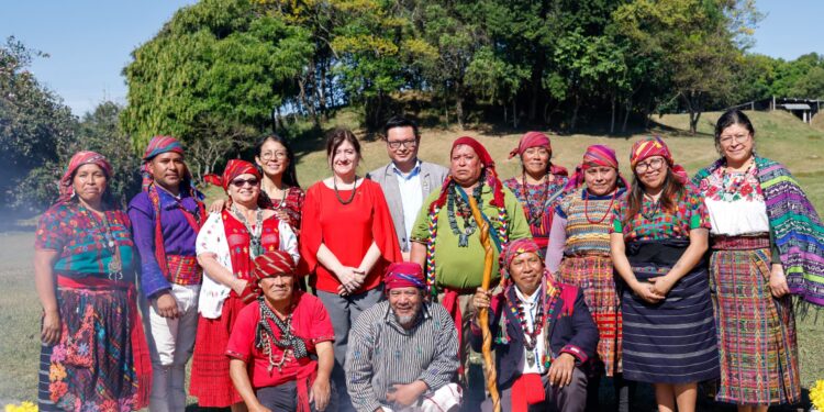 Autoridades celebran ceremonia de agradecimiento por el nuevo Patrimonio Cultural Inmaterial de la Humanidad: la Técnica de Elaboración de los Barriletes Gigantes