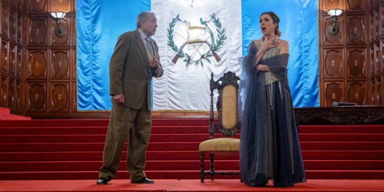 La magia de la ópera estremece los muros del Palacio Nacional de la Cultura