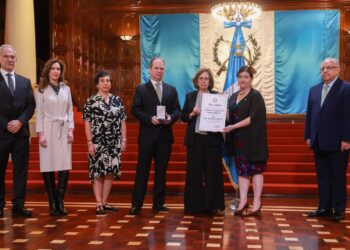 Ministerio de Cultura y Deportes entrega Orden del Quetzal póstuma a Alfredo MacKenney