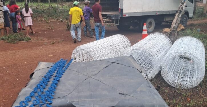 Entregamos materiales de construcción para desarrollar sistemas de riego en Petén