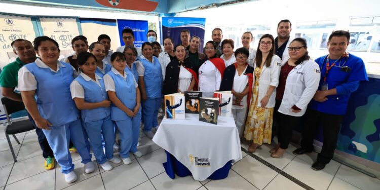 El Arte de Sanar: Un refugio literario en el Hospital Roosevelt