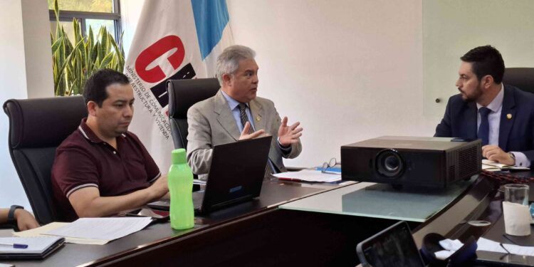 CIV instalará 350 cámaras en 16 municipios del departamento de Guatemala para mejorar la circulación y seguridad