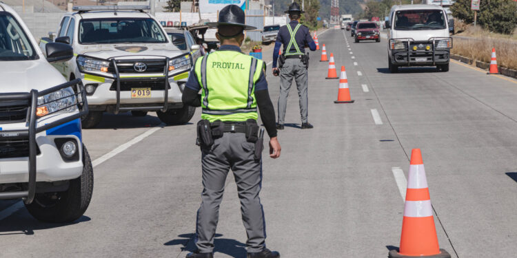Provial presenta plan de expansión para mejorar la seguridad en las carreteras
