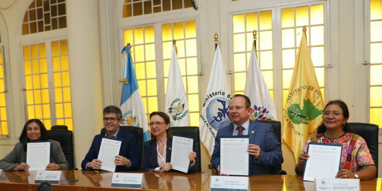 MARN, MSPAS, MIDES e INFOM firman convenio de cooperación interinstitucional de gran beneficio para el manejo de aguas residuales y desechos sólidos comunes