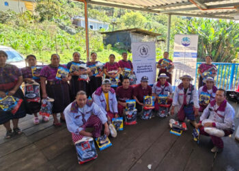 Insumos y capacitación fortalecerán producción de café en Huehuetenango
