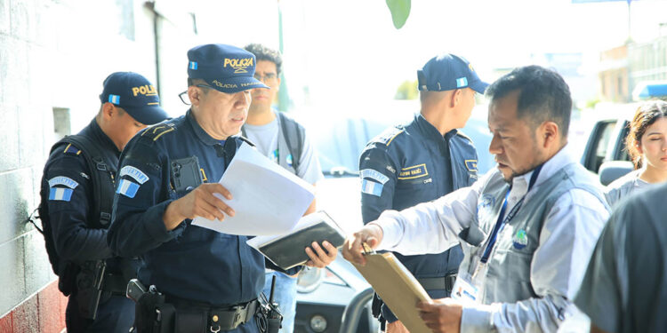 Investigarán atropellamiento deliberado de un perro en La Antigua Guatemala