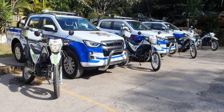 Nuevas patrullas y motocicletas de PROVIAL mejorarán la seguridad vial