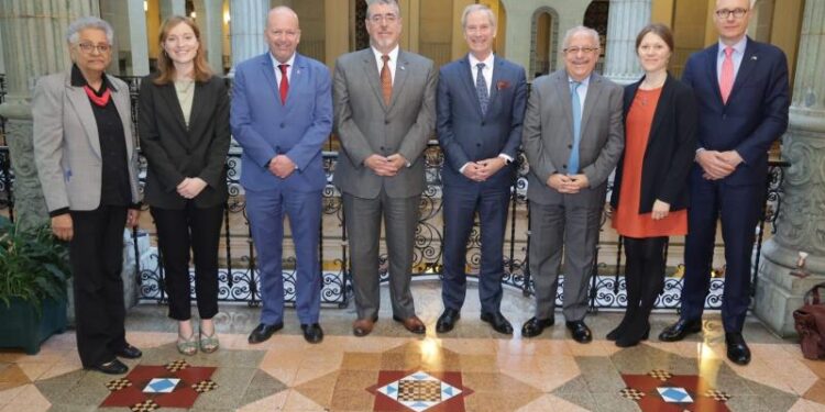 Comunicado de prensa conjunto del Representante Especial de la UE para los Derechos Humanos, Olof Skoog, y el Ministro de Relaciones Exteriores de Guatemala, Carlos Ramiro Martínez