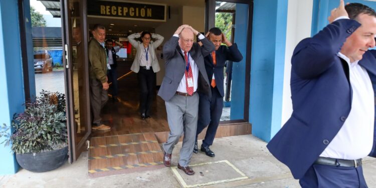 CIV participa en macrosimulacro de sismo para fortalecer la prevención y la seguridad