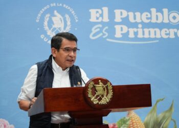 CIV presenta proyecto de conectividad multimodo que materializará conexiones aéreas, ferroviarias y marítimas