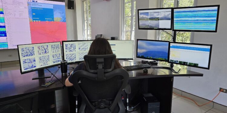 Tsunamis: ¿Cómo se monitorean y alertan para salvar vidas en Guatemala?