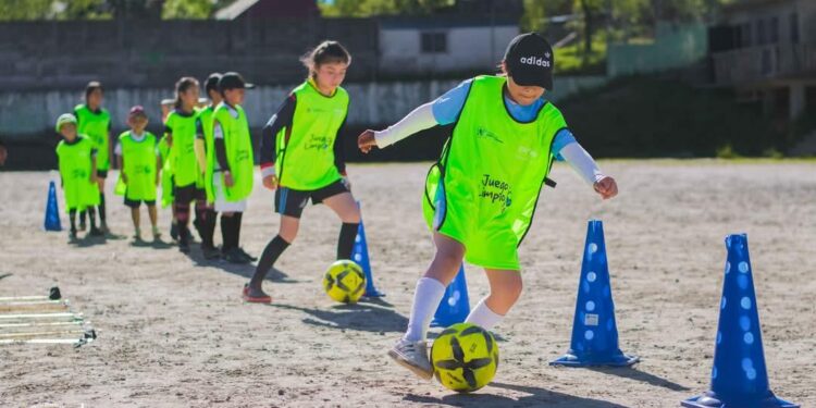 Juego Limpio y Mano a Mano: una alianza que busca mejorar la calidad de vida de niños, adolescentes y jóvenes