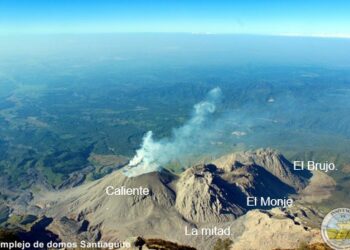 Volcán Santiaguito mantiene alta actividad