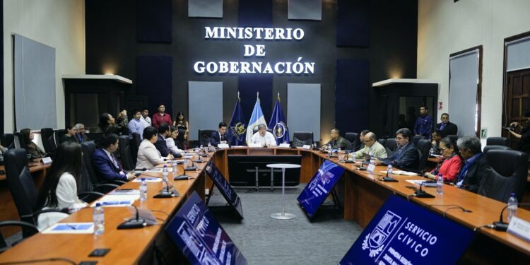 Junta de Servicio Cívico impulsa proyectos que promueven el empoderamiento de la juventud