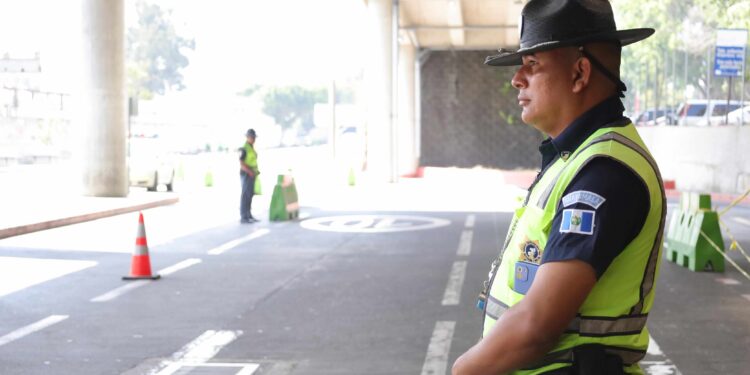 Provial coordinará medidas para garantizar fluidez vial en el Aeropuerto La Aurora este 14 de febrero