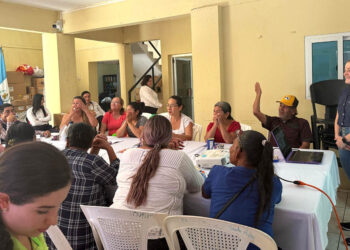 Capacitan a lideresas de Esquipulas en agricultura familiar y nutrición