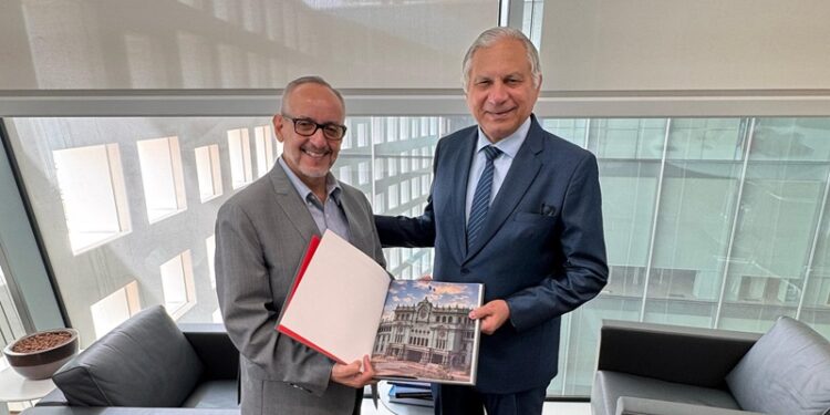 Misión Diplomática de Guatemala explora en Qatar oportunidades de cooperación en educación