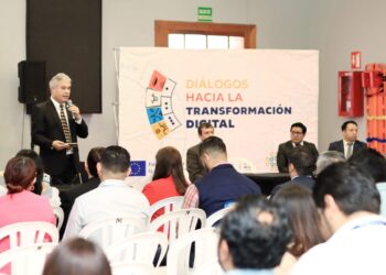 Ministerio de Comunicaciones impulsa la transformación digital para más transparencia