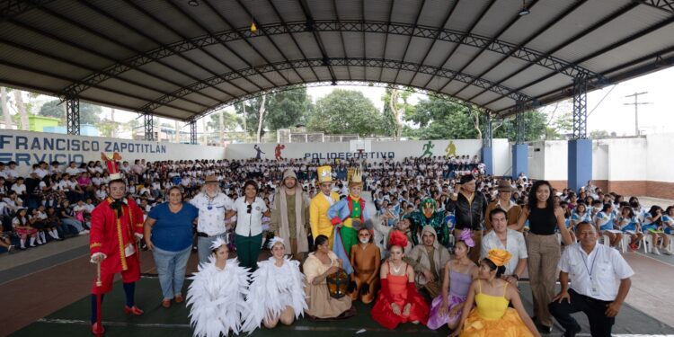 Ballet Moderno y Folklórico lleva la magia de la obra El Principito a Suchitepéquez