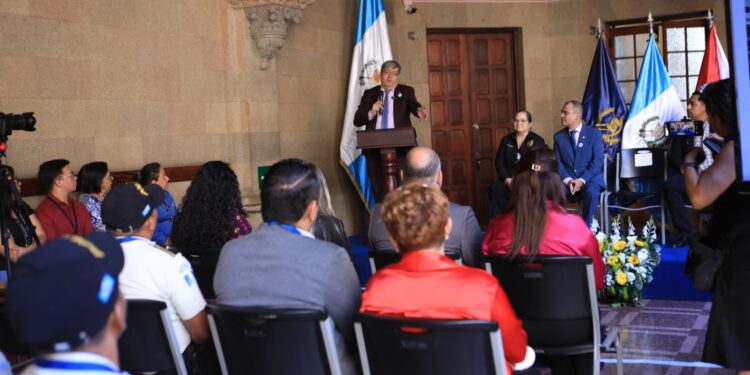 Gobernación fortalece capacidades institucionales en la lucha contra la discriminación racial
