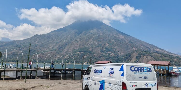 Correos y SAT unen esfuerzos para mejorar la entrega de paquetes en todo el país