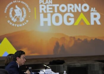 CONASAN aprueba protocolos para apoyar a migrantes retornados y combatir el hambre estacional