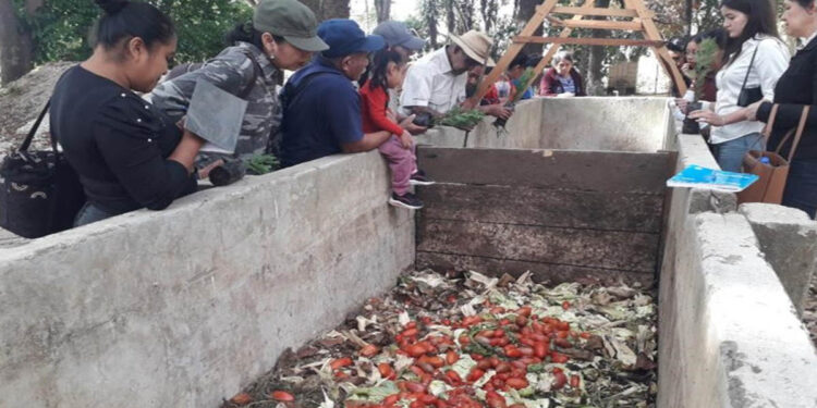 Agricultores de Villa Canales se capacitan en tecnología agropecuaria en la ENCA