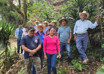 Caficultores de La Montañita reciben apoyo para transformar su producción