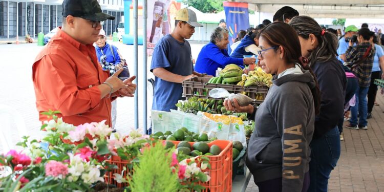 Fiesta agropecuaria se vivió en la Plaza Barrios