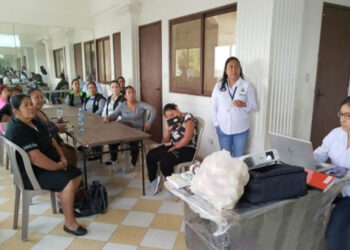 Fortalecen capacidades productivas de chocolateras de Mixco