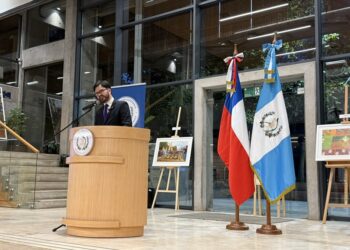 Exposición fotográfica en Chile.