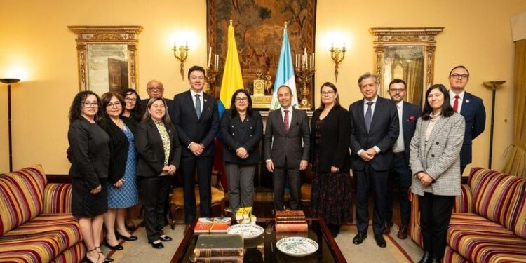 Guatemala y Colombia celebran la IV Reunión de la Comisión Binacional