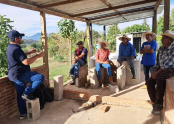 Productores de Jalapa aprenden el valor agregado del café