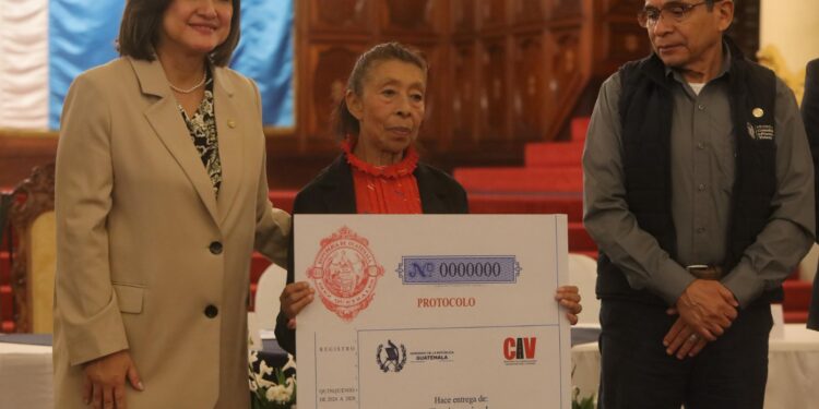 ¡Francisca recibió la noticia que por tanto tiempo había esperado!