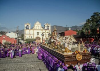 Garantizan un entorno seguro durante procesión en la ciudad colonial