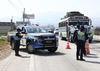 Despliegue policial refuerza seguridad ciudadana durante la Semana Mayor