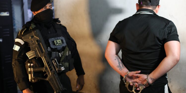 Arrestan al presunto narcotraficante “Chipi” en Río Hondo, Zacapa