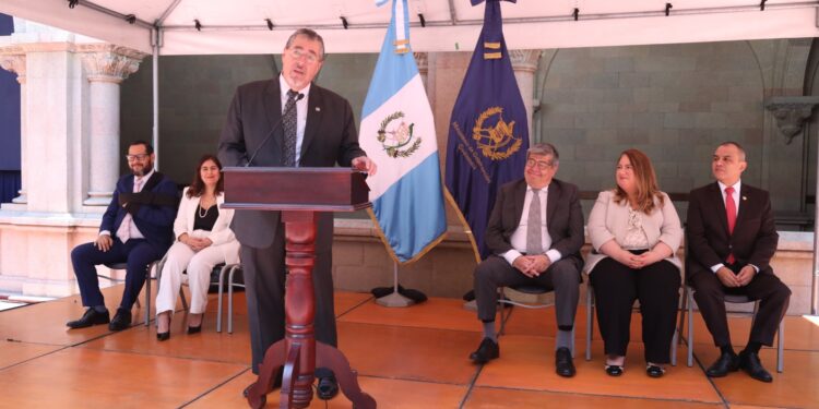 Visita presidencial respalda estrategias de seguridad del Mingob