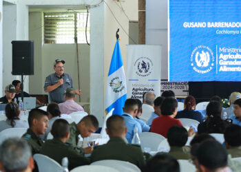 Capacitan a ganaderos y estudiantes para combatir el Gusano Barrenador del Ganado