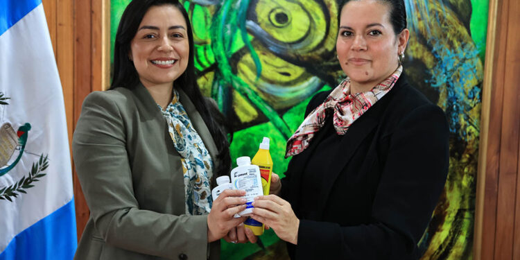 Departamento de Agricultura de los Estados Unidos contribuye a combatir el Gusano Barrenador del Ganado