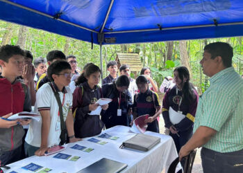 Escolares aprenden gestión sostenible de los recursos naturales
